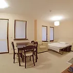 Life Family Apart-hotel Pamporovo