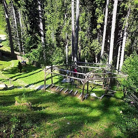 Life Family Aparthotel 3*