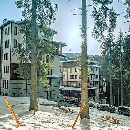 Life Family Aparthotel