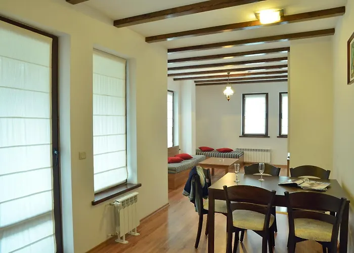 Life Family Pamporowo